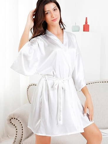 LA Merchandise - Wholesale Robe - Women's - La Merchandise LAB1800 Women's Satin Short Bridal Party Robe4