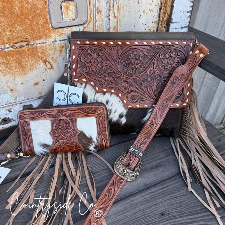 Georgia Cowhide Purse and Wallet Bundle for wholesale by Texas Western Cowhide Bags and More