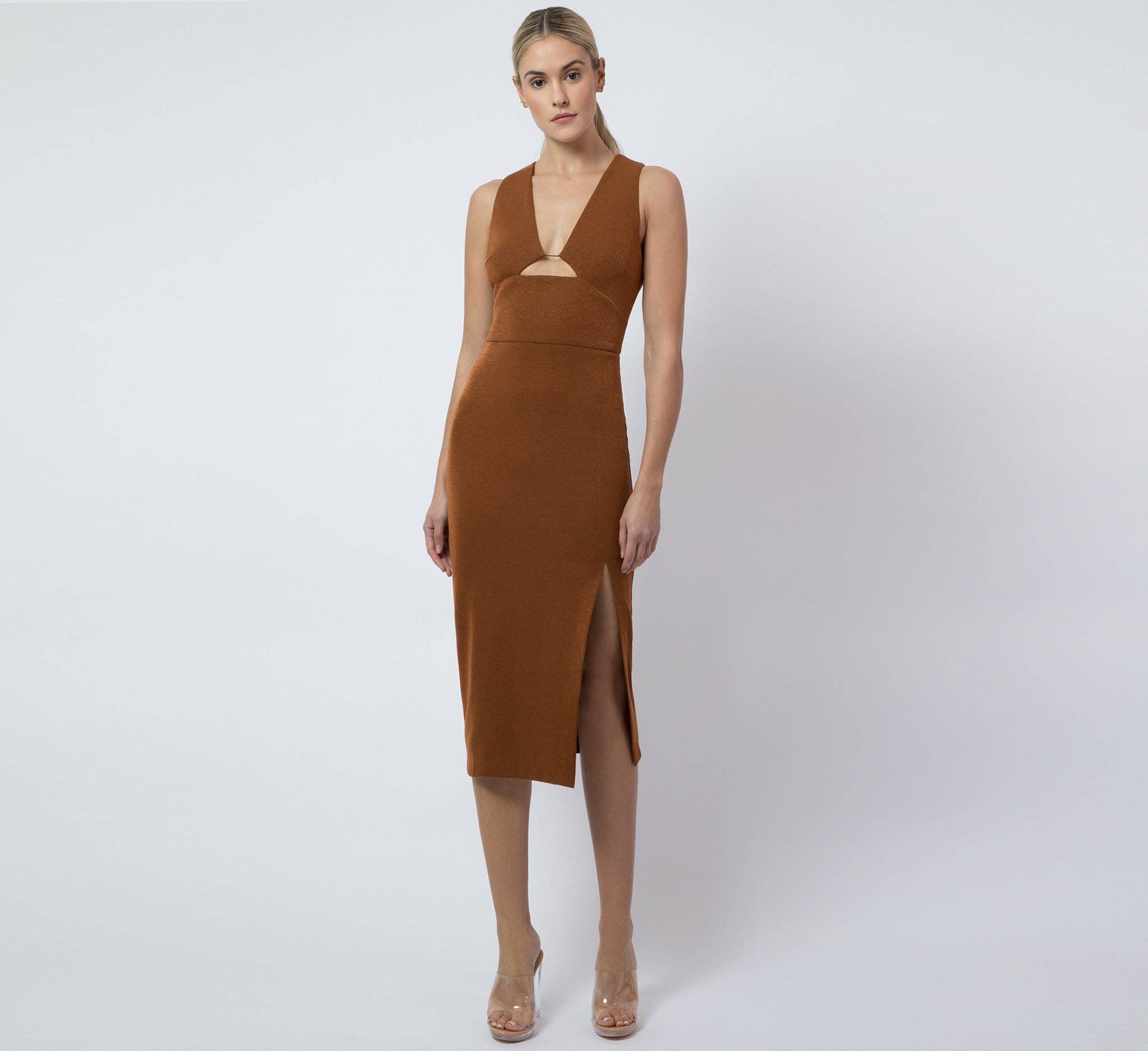 AQ/AQ - Vente Robe – femme - Robe midi plongeante Wolfe