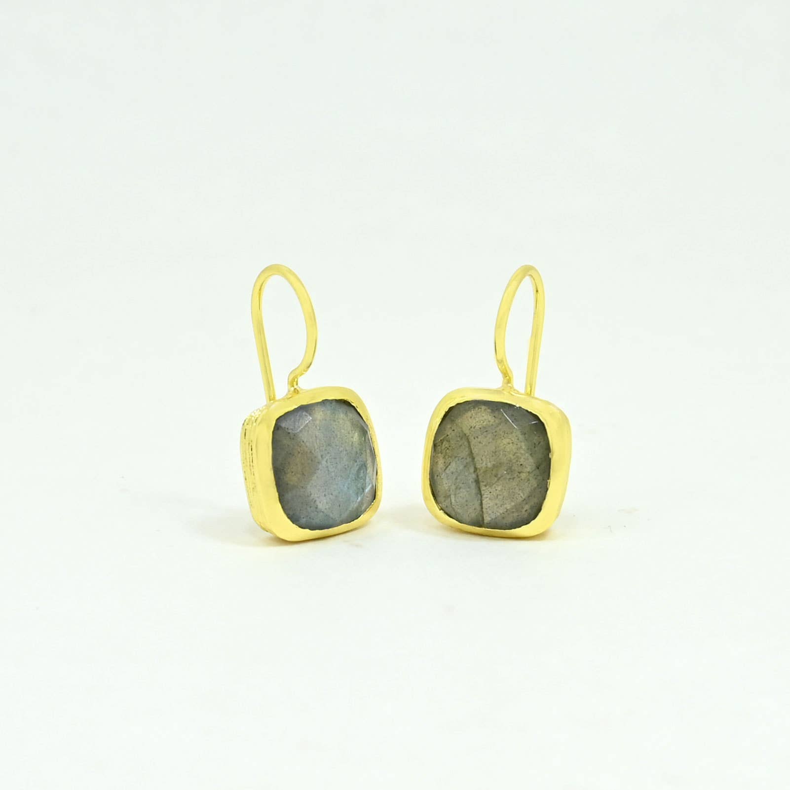 Schmuckoo Berlin - Vente Boucles d'oreilles pendantes - Boucles d'oreilles Dolce plaquées or - Labradorite3