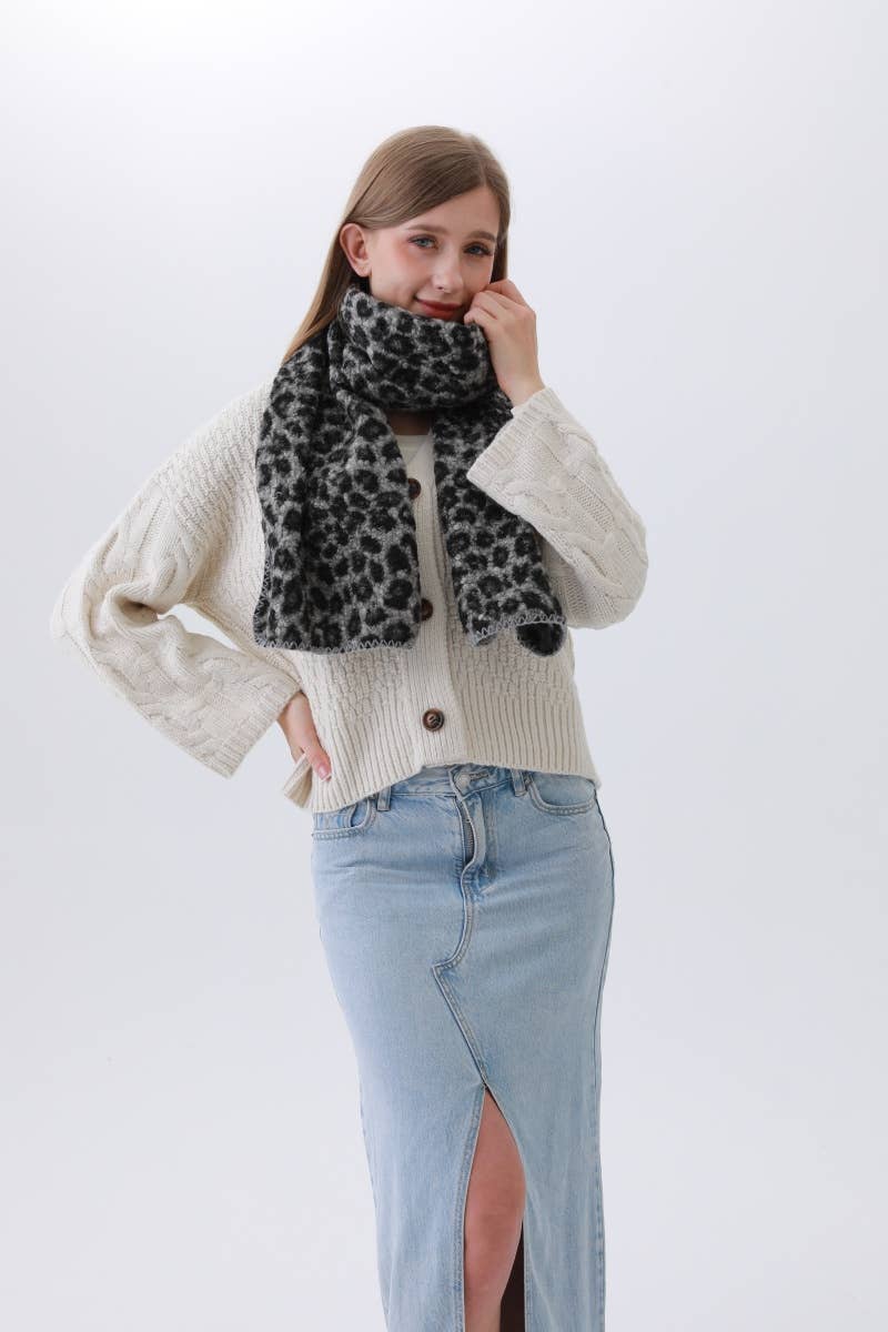 Leto Accessories - Wholesale Scarf - Women's - Classic Leopard Scarf - Snug & Stylish0
