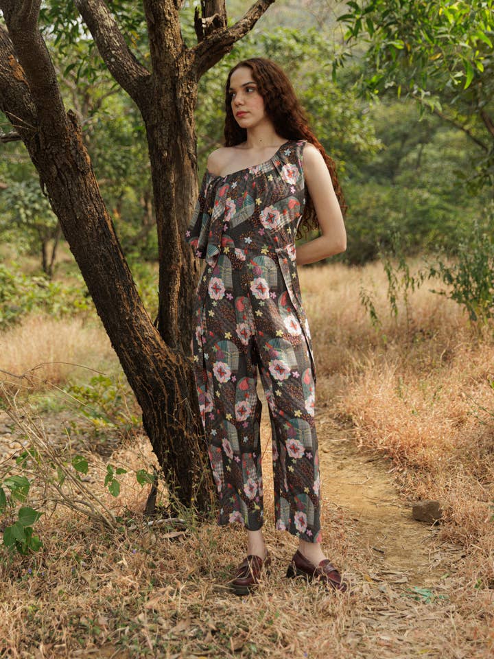 Freya Jumpsuit (RTS) voor wholesale door Maison Qala