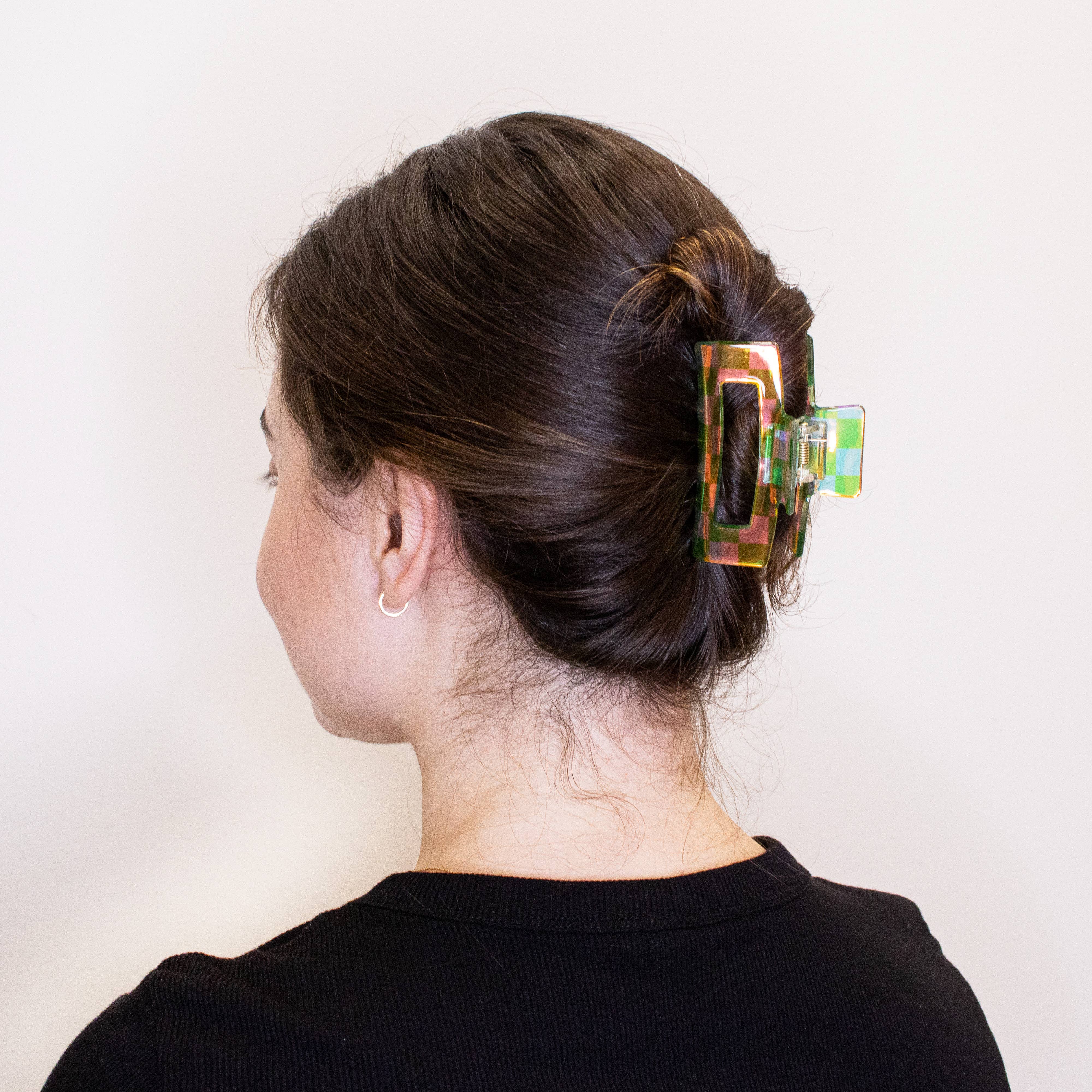 Frog Sac - Wholesale Hair Clip - Women's - Medium Square Iridescent Checkered Hair Claw Clip21