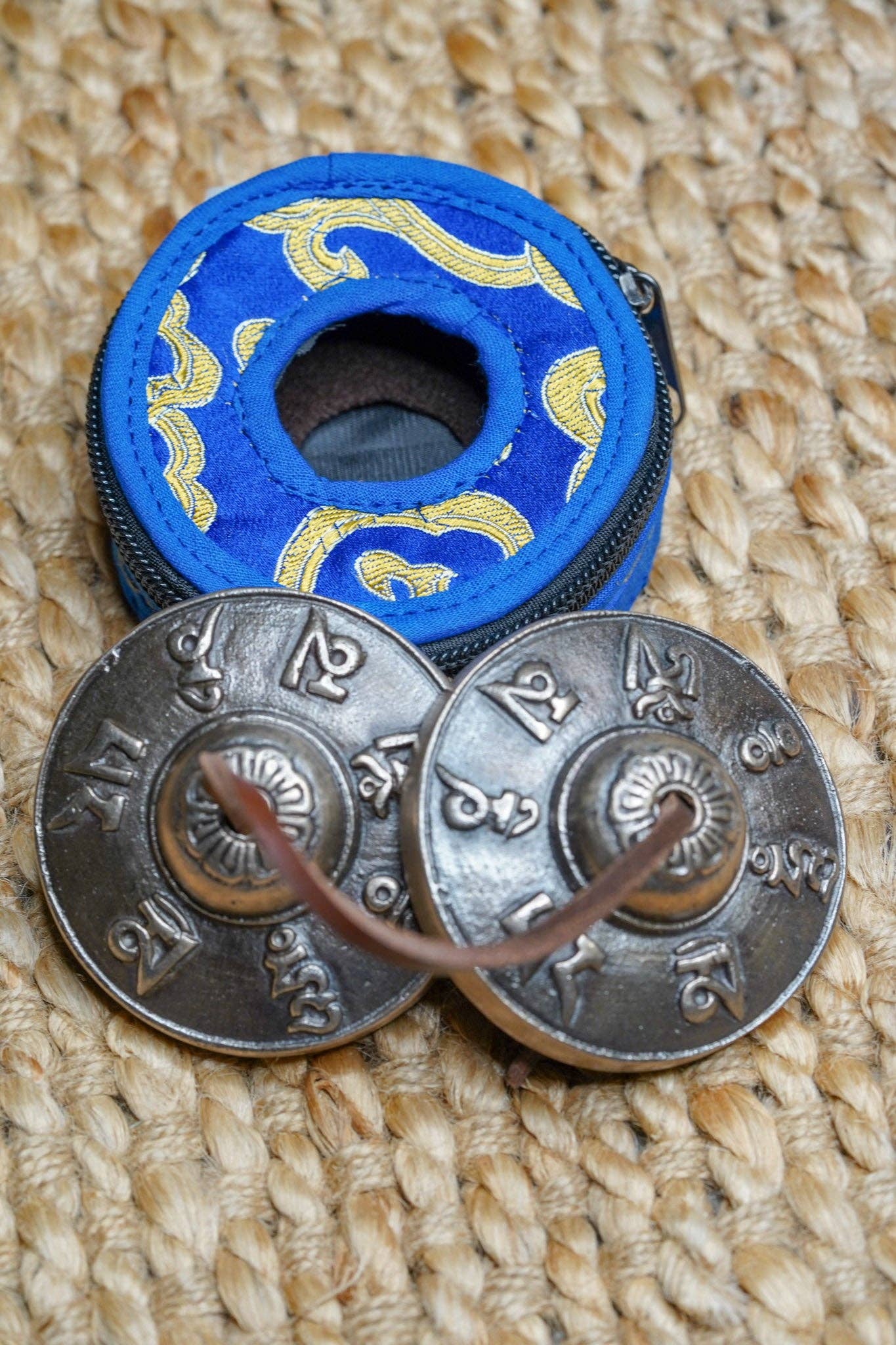 Lucky Thanka - Wholesale Meditation Supplies - Tingsha Cover Case5