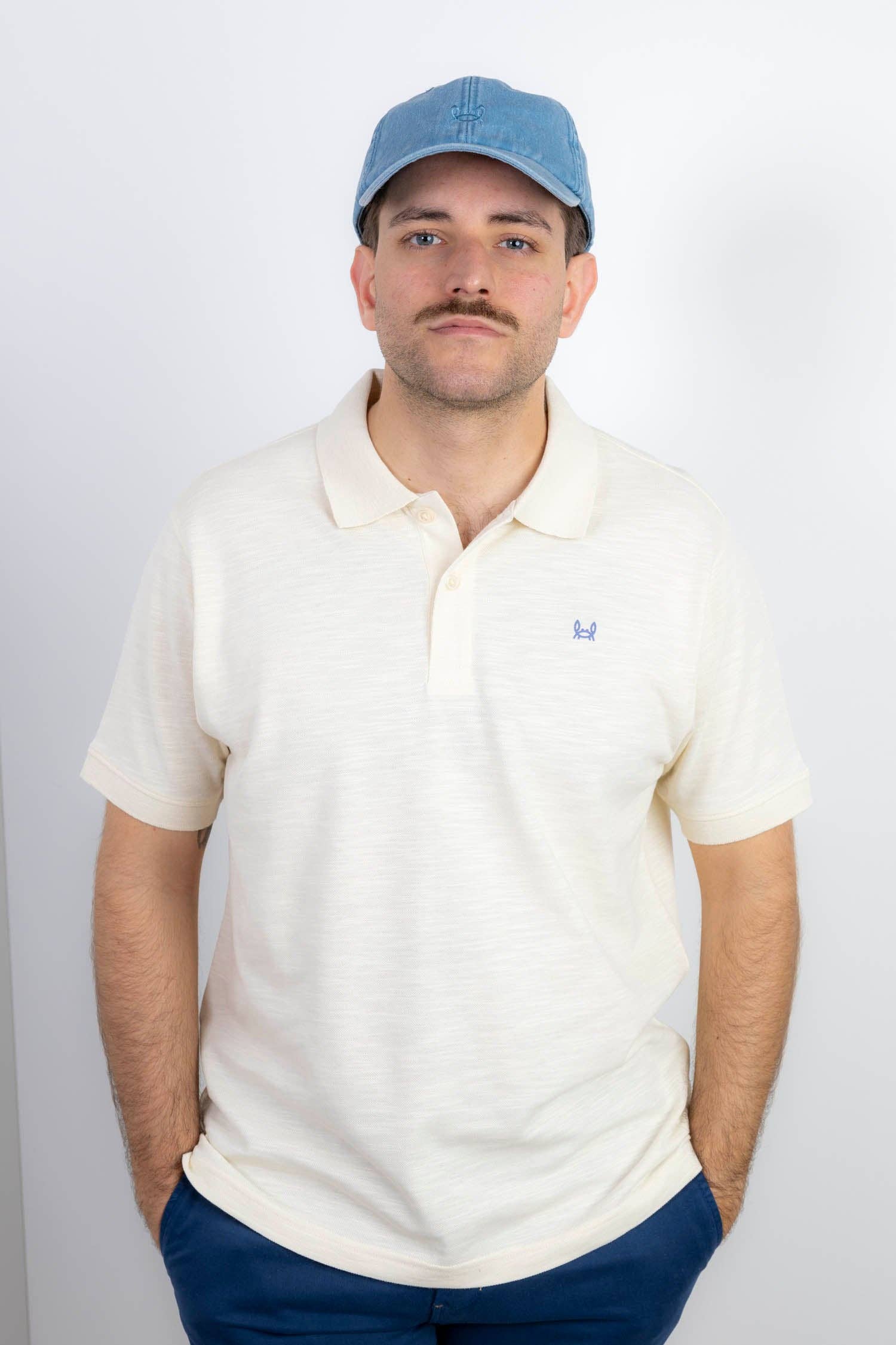 Custi Mikelo: Men's Clothing & Christmas Gifts – Großhandel Poloshirt – Herren – Piqué-Struktur-Poloshirt Creme | Adrián2