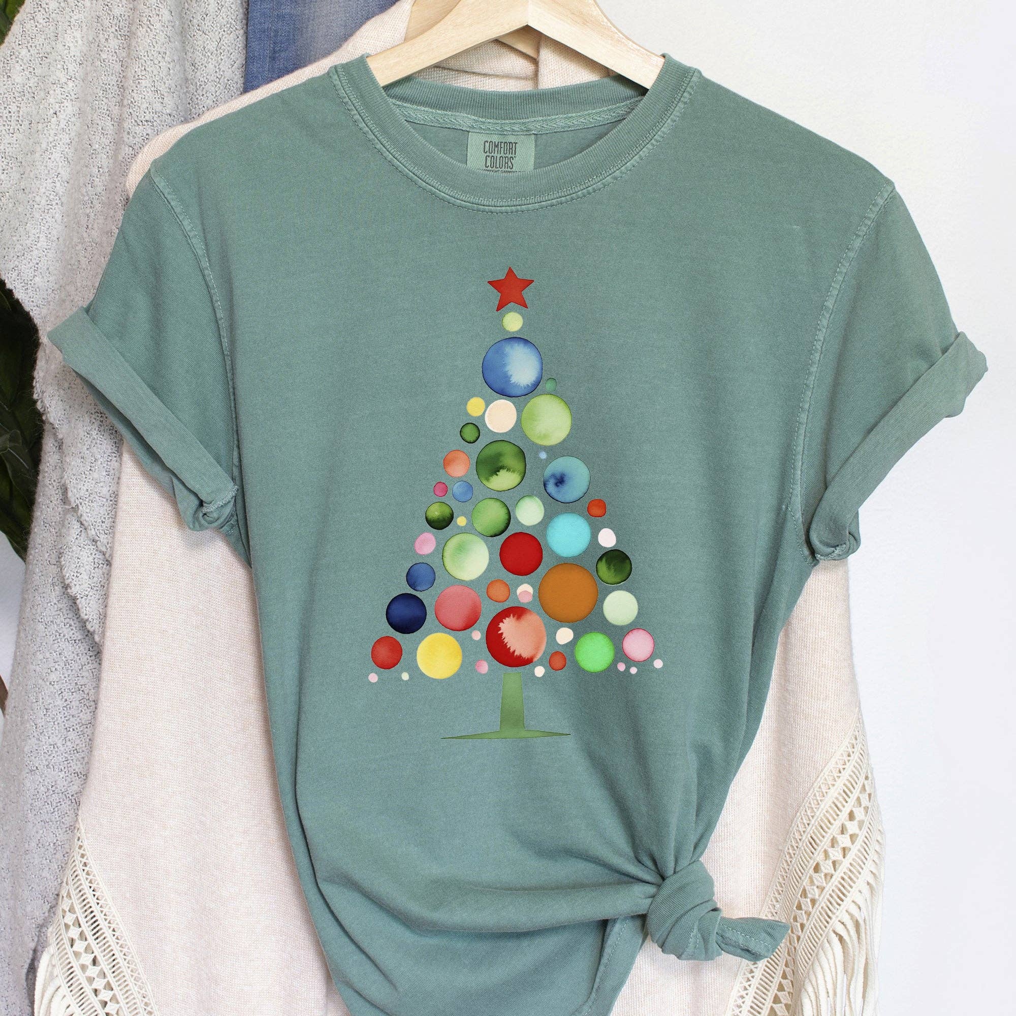 Refinery Number One LLC - Wholesale T-Shirt (Graphic) - Women's - Watercolor Decorations Christmas Tree, Retro, Vintage, Tee0