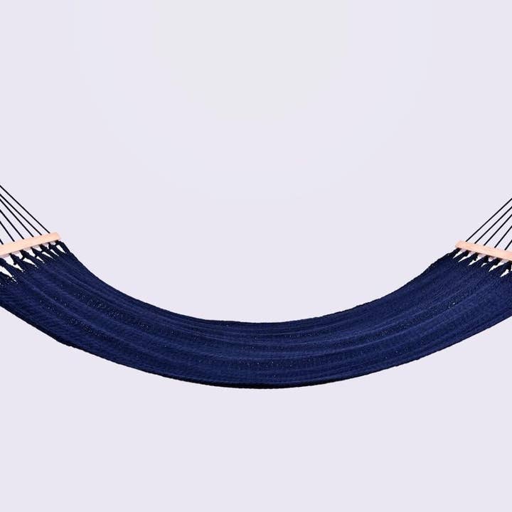 Marinblå hängmatta i bomull (bar i trä) för wholesale av Artissanos