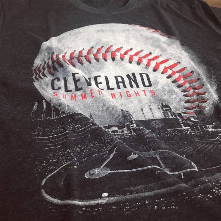 We Bleed Ohio - Vente T-shirt sérigraphié – unisexe - Cleveland Summer Nights - T-shirt Lune de Baseball1