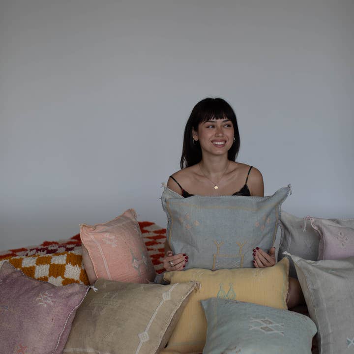 Voyage - Wholesale Throw Pillow Cover - Moroccan Cactus Silk Pillow Covers4