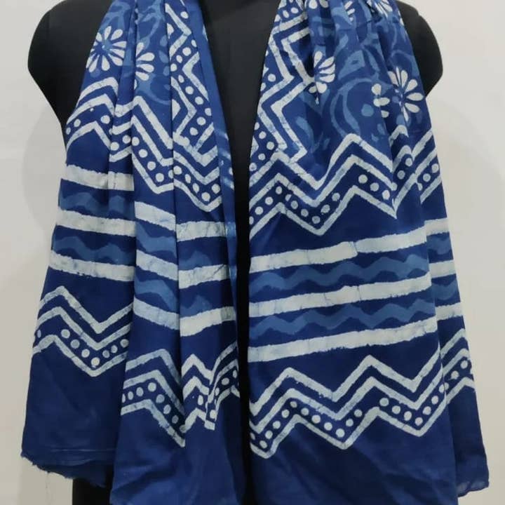 GYPSY STUDIO - Wholesale Scarf - Women's - 5 Pcs Lot Handmade Cotton Indigo Sarong Hand Block Printed3