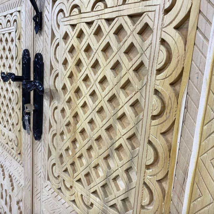 AtlasPerles - Wholesale Wall Accent - Handcrafted Moroccan Carved Doors3