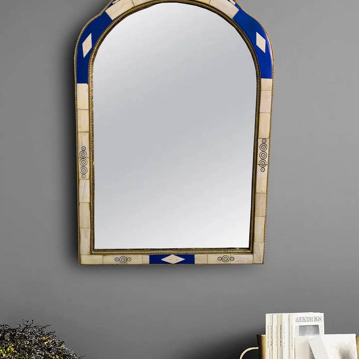 Palmeraies - Wholesale Muurspiegel - Marokkaanse spiegel met blauw frame - handgemaakte unieke spiegel met beeninleg1