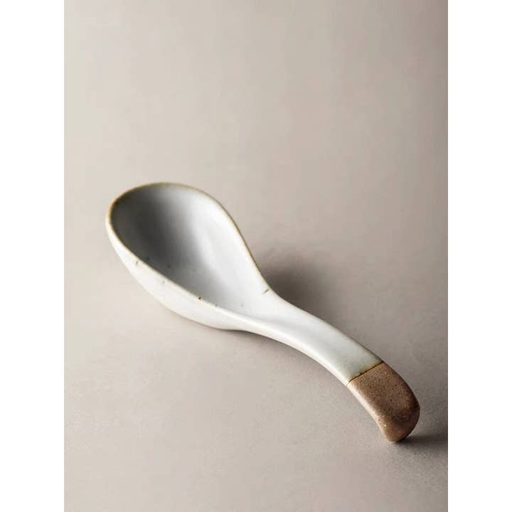 Cuillère à soupe en céramique faite à la main Gohobi pour la vente par Gohobi (We cover U.S. import duties)
