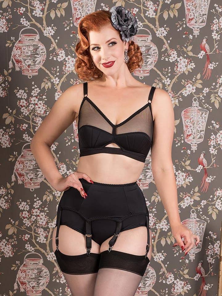 What Katie Did - Wholesale Garter Belt - Women's - Liz 6 Strap Suspender Belt L20944