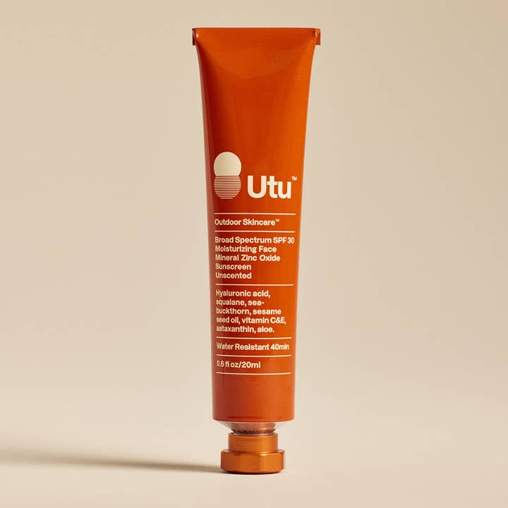 SPF30 Daily Moisturizing Face Sunscreen 0.6 fl oz/20ml for wholesale by Utu