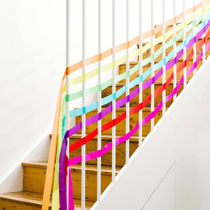 Talking Tables USA - Wholesale Decal - Party Decorations - Rainbow Party Streamers | 7 Pack |