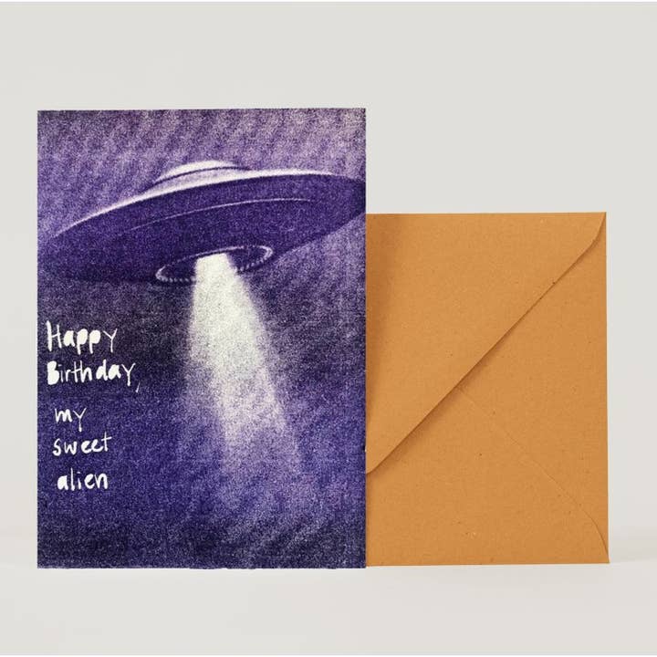 Happy Birthday Alien for wholesale by superjujupress