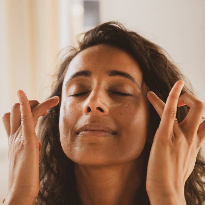 EarthTonics Botanical Skincare - Wholesale Eye Serum - Matcha Cucumber Eye Serum