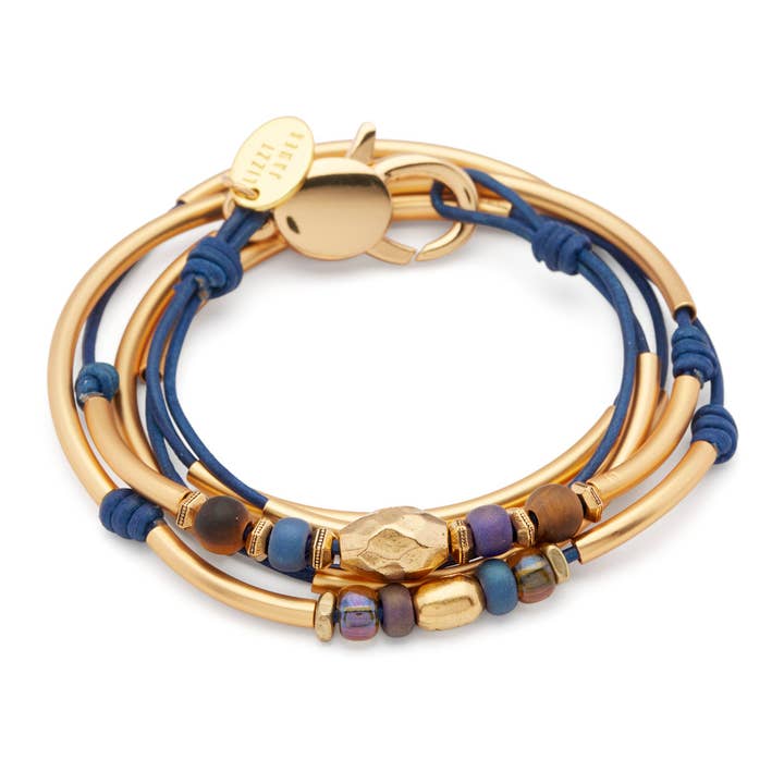 Or de Cable Beach pour la vente par Lizzy James