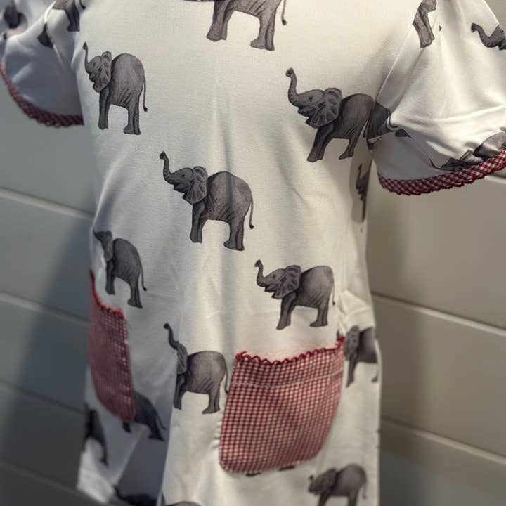 AANGEPASTE BAMA SPEELJURK voor wholesale door Beck & Gray