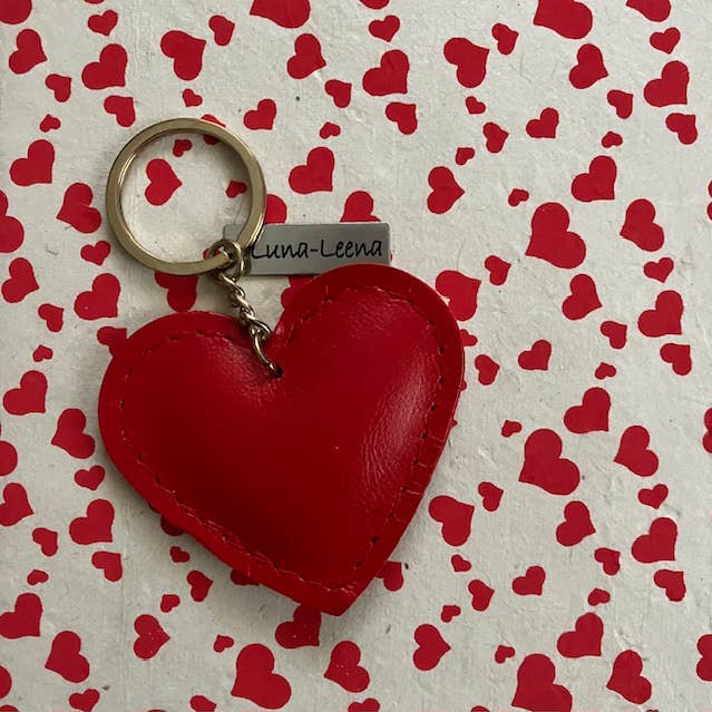 Luna-Leena - handmade in Nepal - Wholesale Notebook - notebook A5 - heart print - red - handmade eco paper1