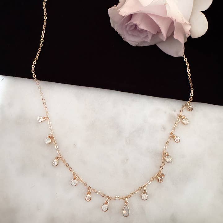 El collar de la gota de rocío de las hadas para venta al por mayor de Memento Mori Designs NYC