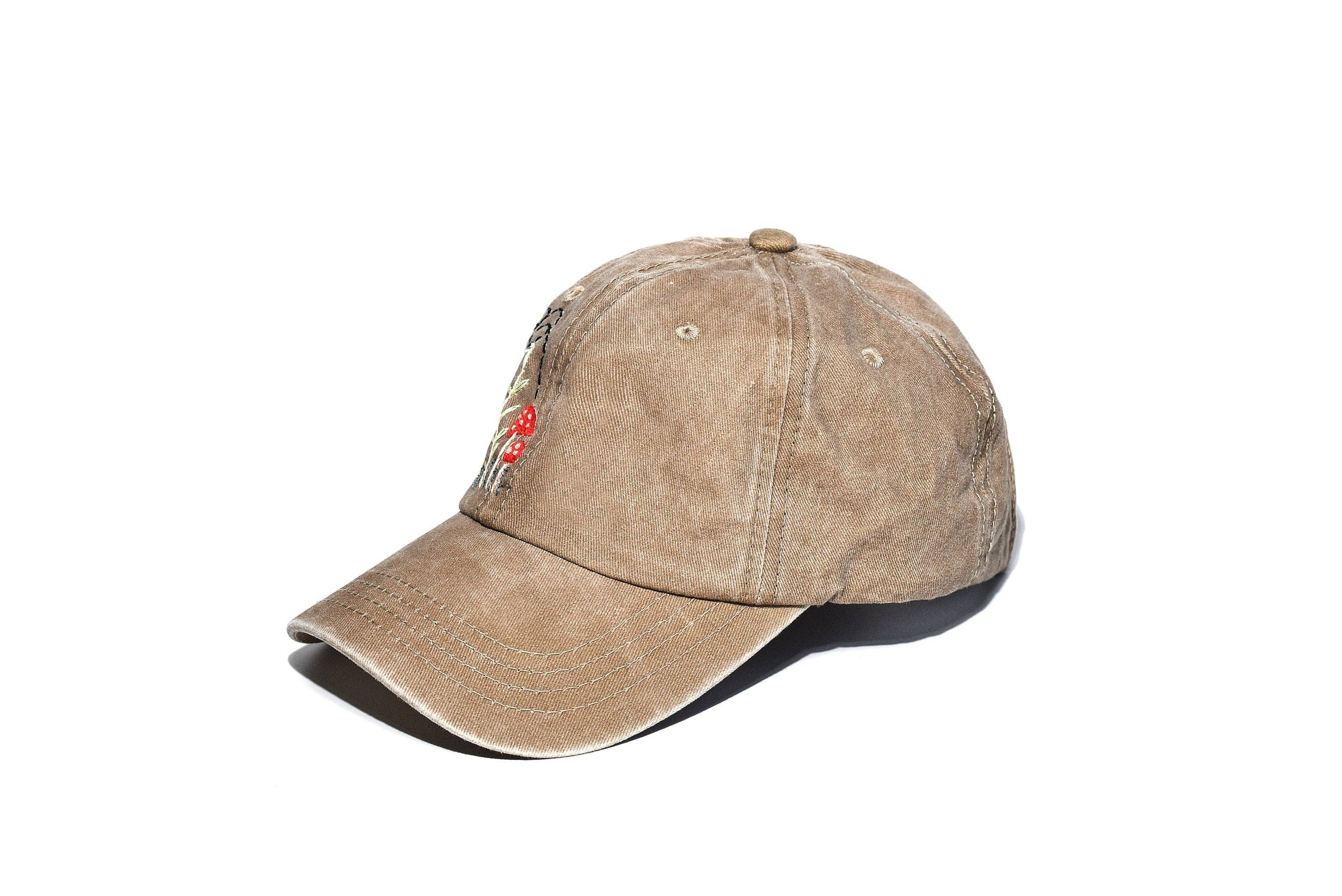 Quince Fables - Wholesale Baseball Cap - Women's - Mushroom Forest & Bee Embroidered Baseball Cap✅1