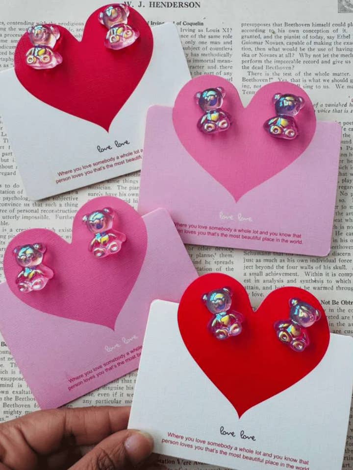 Valentins Teddy Bear Ørestikker (Pink & Lilla)-W for engroshandel hos Swaary