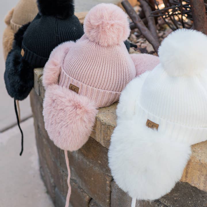 Truly Contagious – Großhandel Beanie – Kinder – CC Trapper-/Bombermütze mit Kunstfell für Kinder TRE0001