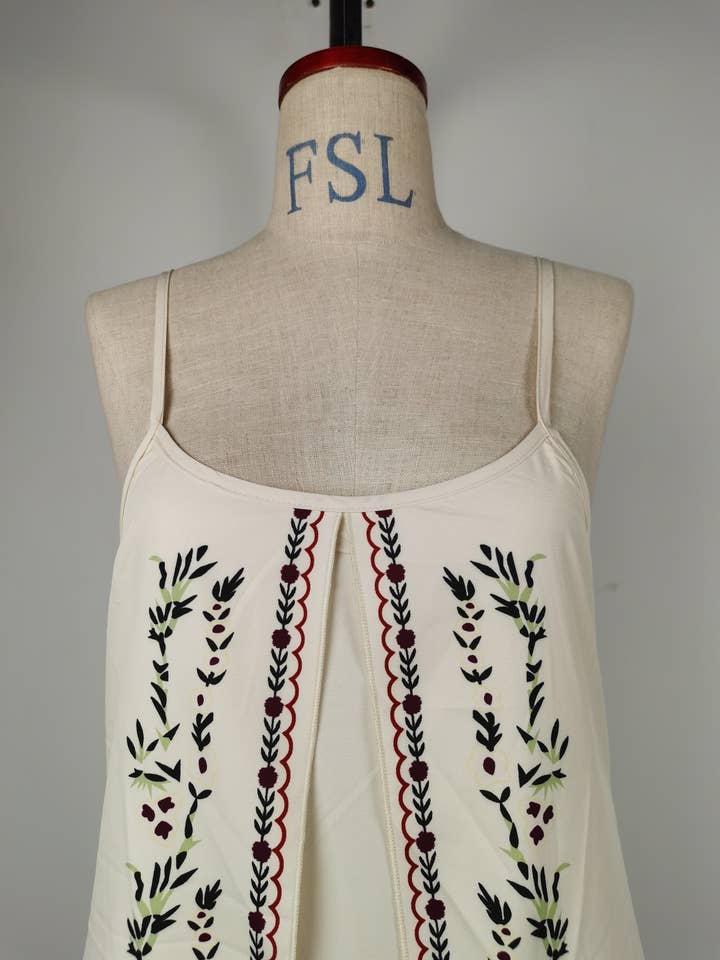 Rosa Clothing - Wholesale Dress - Women's - chic vibe beach resort thin straps floral maxi dress3