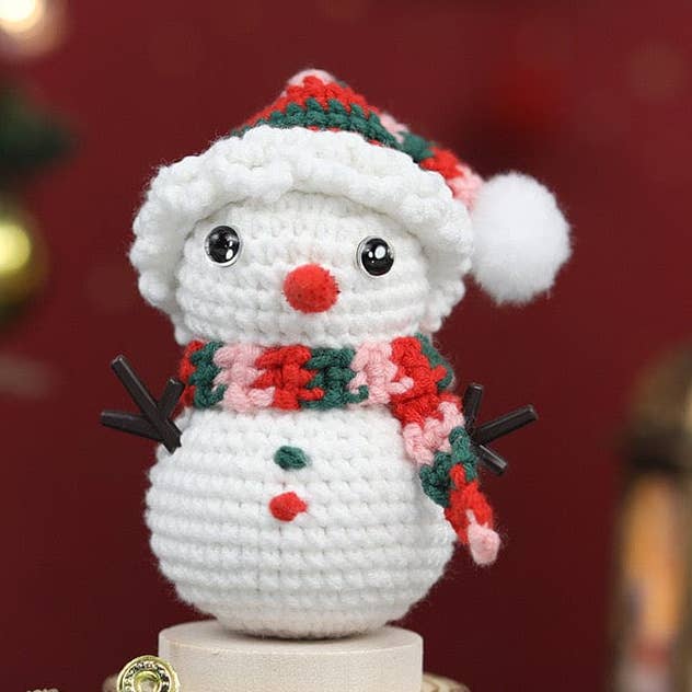 Crafthub - Wholesale Knitting/Crochet Supplies - Snow Man - Crochet Kit0