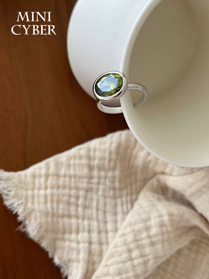 Olijfgroene stenen ring voor wholesale door MINICYBER STUDIO