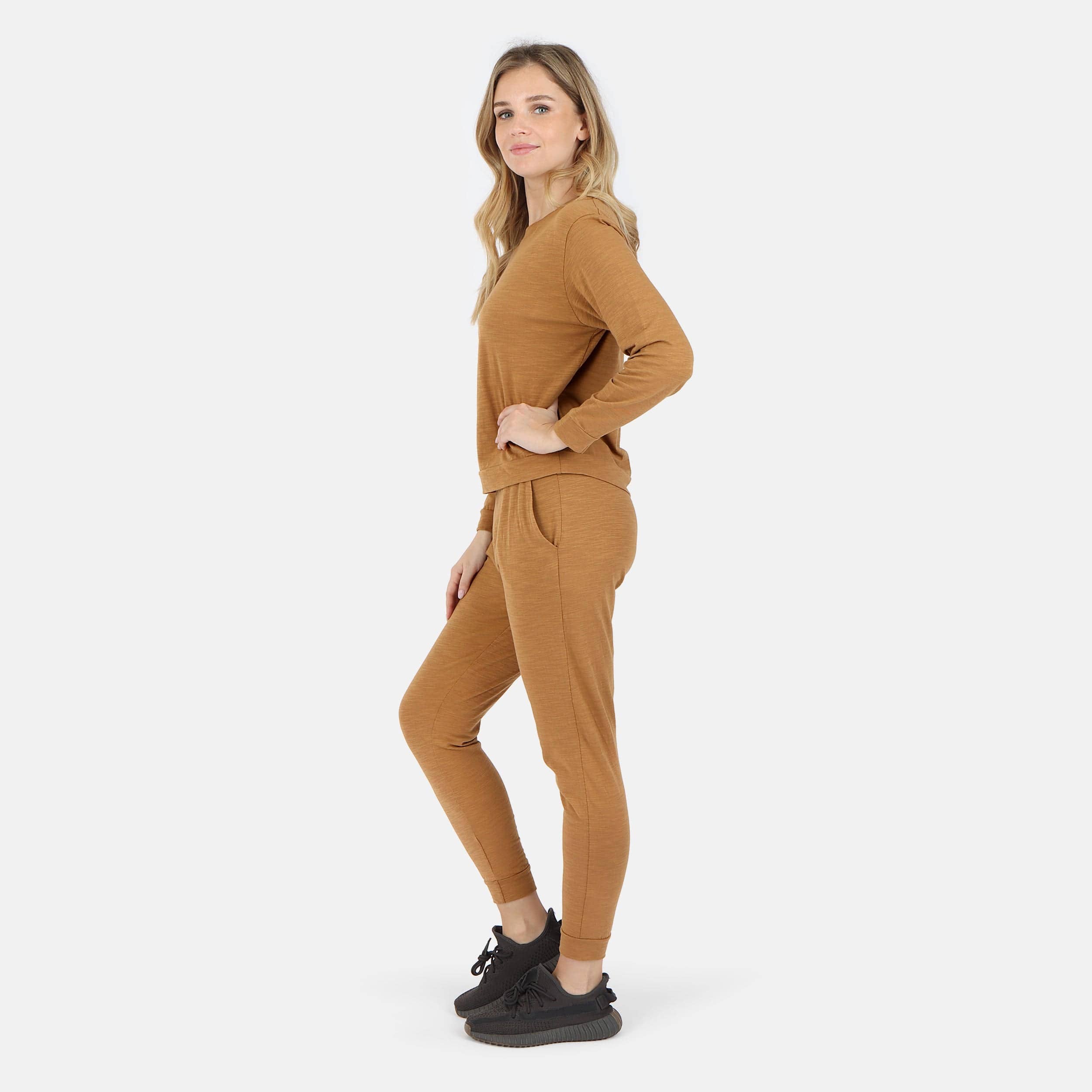 Lezat - Wholesale Athletic Sweatpants/Joggers - Women's - Tegan Organic Cotton Jogger Pant80