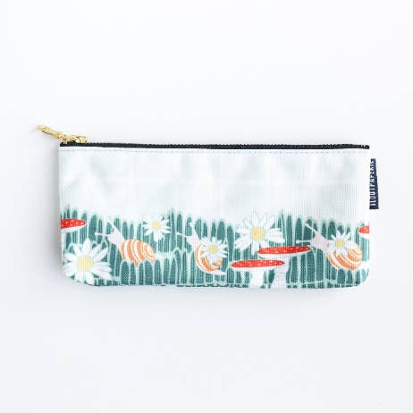 Woodsy svampe og sneglen spadseretur blyant pose/fyldes op taske for engroshandel hos ILOOTPAPERIE