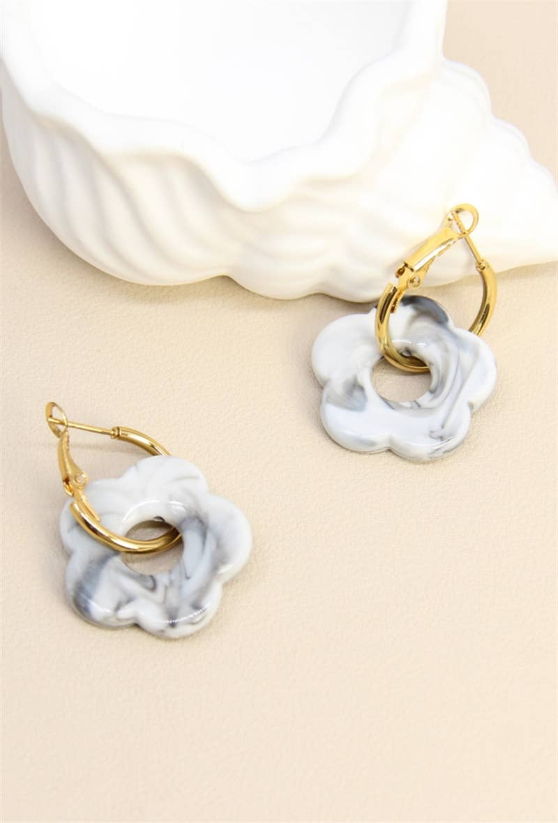 BELLISSIMA BIJOUX – wholesale Dangle earrings – Flower Earrings in Resin and Stainless Steel16