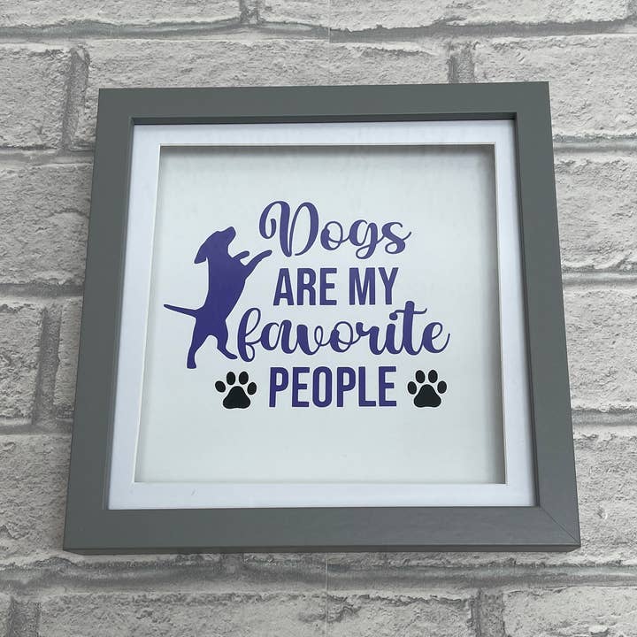 I CANI SONO LE MIE PERSONE PREFERITE - Deep Box Frame per la vendita all'ingrosso da parte di Herts Flowers