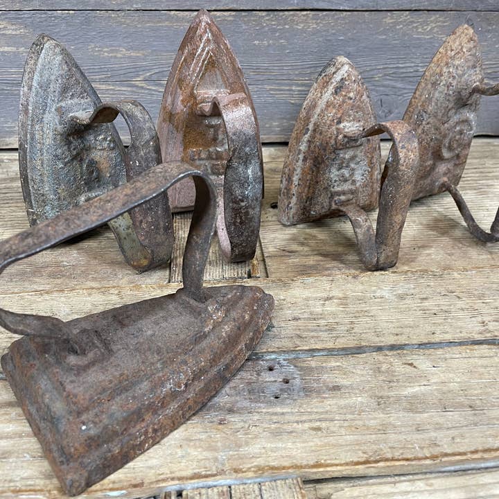 My Amigos Imports - Wholesale Decorative Tabletop Object - Antique Iron Press-Original-Vintage-Metal Iron-Plancha