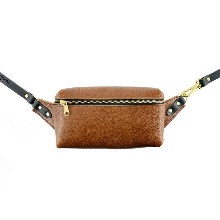 Glad & Young Studio – wholesale Belt bag – Women’s – Zip It Sling Bag6