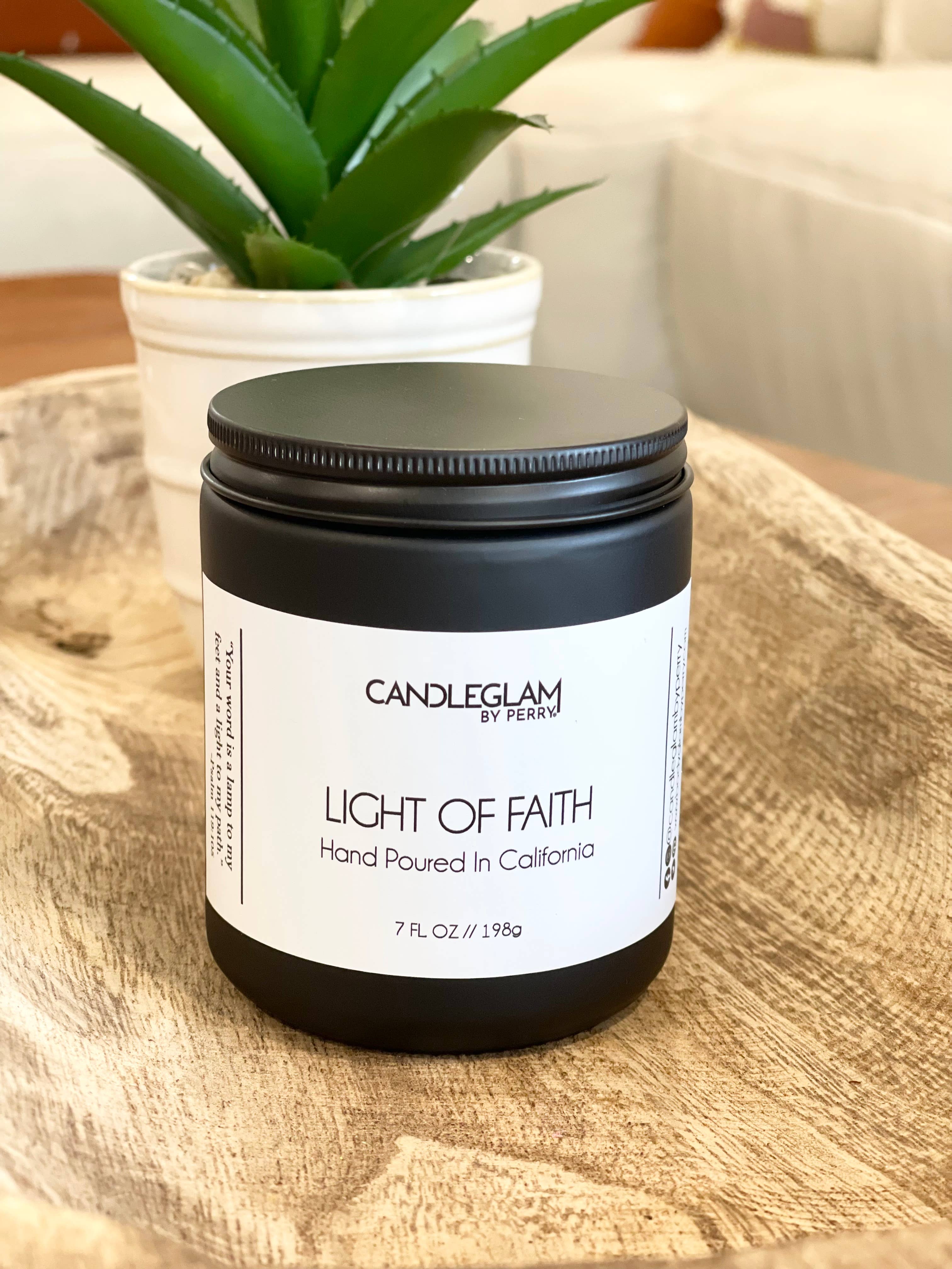 Candleglambyperry - Vente Bougie en bocal - Bougie en pot en verre noir mat sans étiquette3