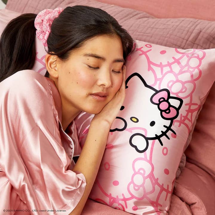 KITSCH - Wholesale Bedding Pillowcase/Sham - Hello Kitty x Kitsch Satin Pillowcase & Pillow Scrunchie Set