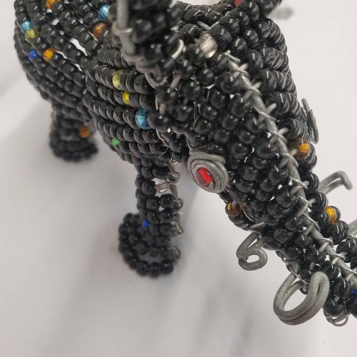 Wanderlust Global - Wholesale Decorative Figurine - Small Beaded Safari Animals9