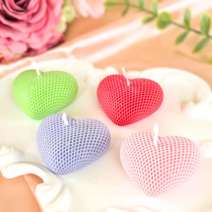 Mini Heart Candle - Decoratieve handgemaakte sojakaars voor wholesale door Velarosa Studio LLC