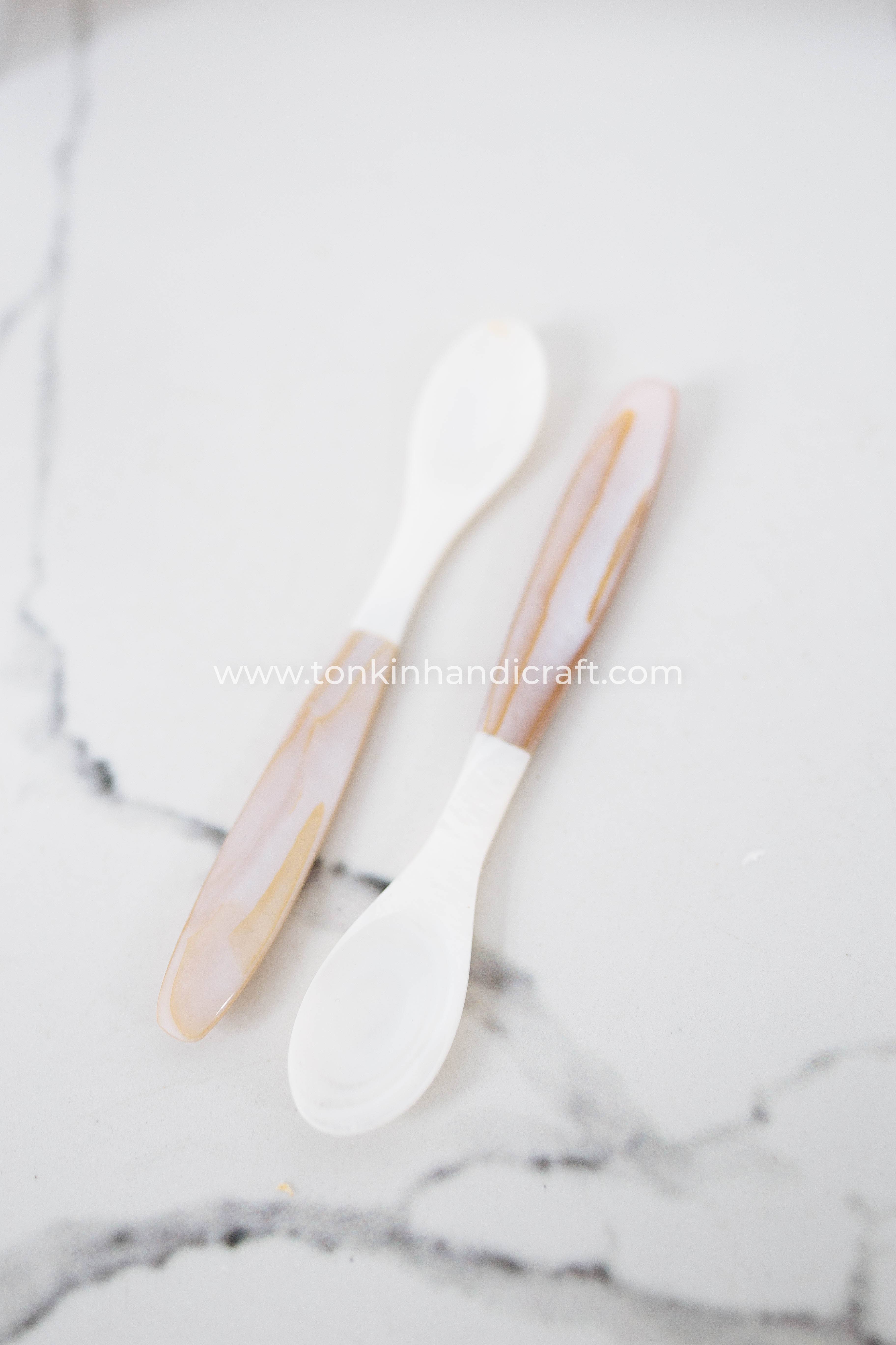 Tonkin Handicraft – wholesale Bordssked (Bestick) – Sked av pärlemorsskal12