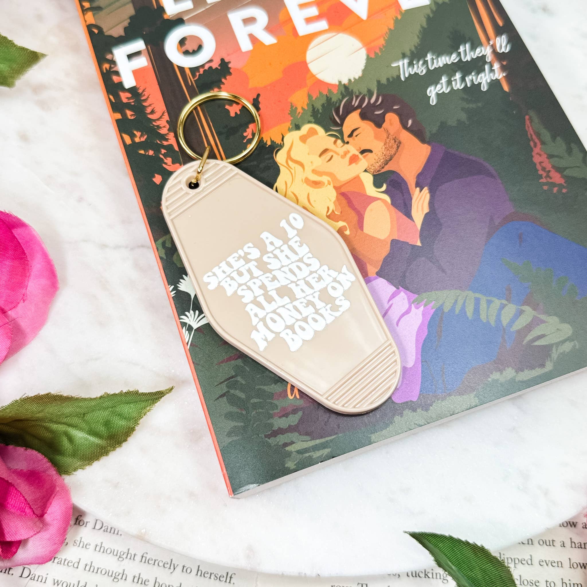 The Swoon Room - Wholesale Keychain - Women's - She's a Ten But Spends All Her Money On Books Motel Keychain0