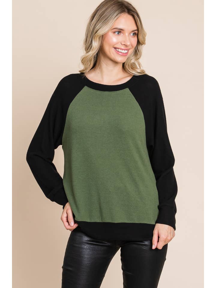 Emerald Collection - Wholesale Knit Top - Women's - ETK-8841-PL Plus Size Color Block Hacci Brush Top10