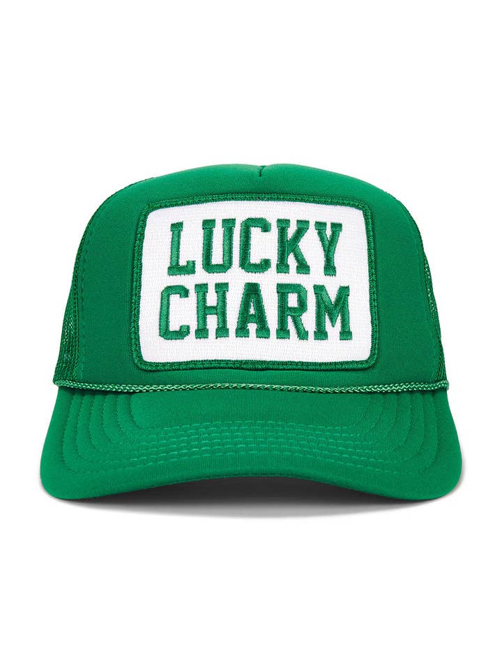 Casquette Trucker Porte-bonheur en vert pour la vente par Friday Feelin'