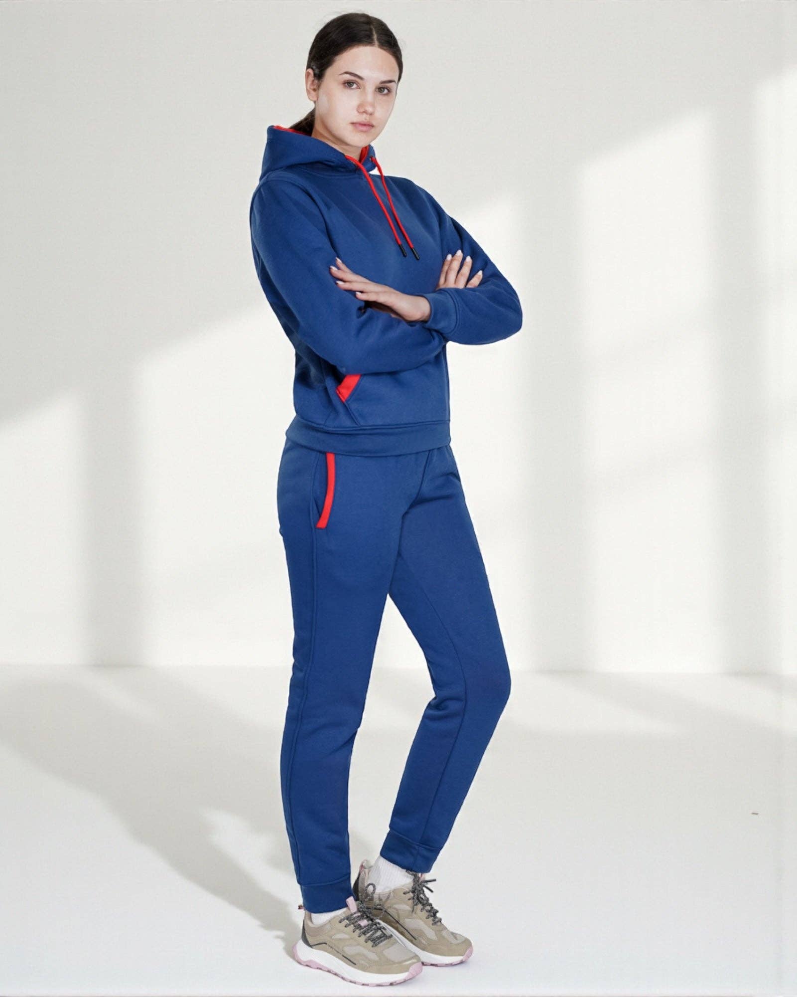 Royal Threads - Wholesale Lounge Set - Women's - Women’s Pullover Hoodie Sweatsuit4