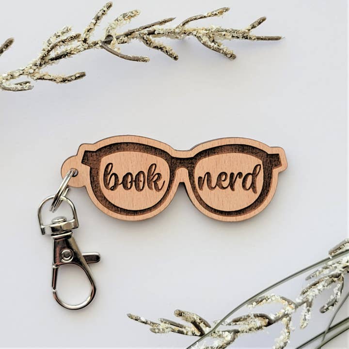 Bumble and Birch - Stationery and Gifts – Großhandel Schlüsselanhänger – Unisex – Buch Nerd Brille Holz Schlüsselbund
