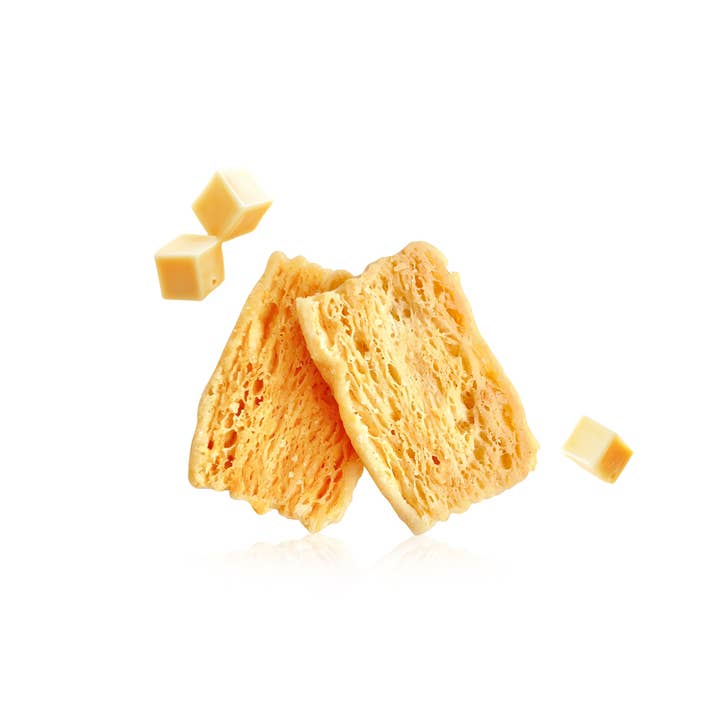 Maxim's - Wholesale Crackers - Bag of puff pastry gouda appetizer biscuits1