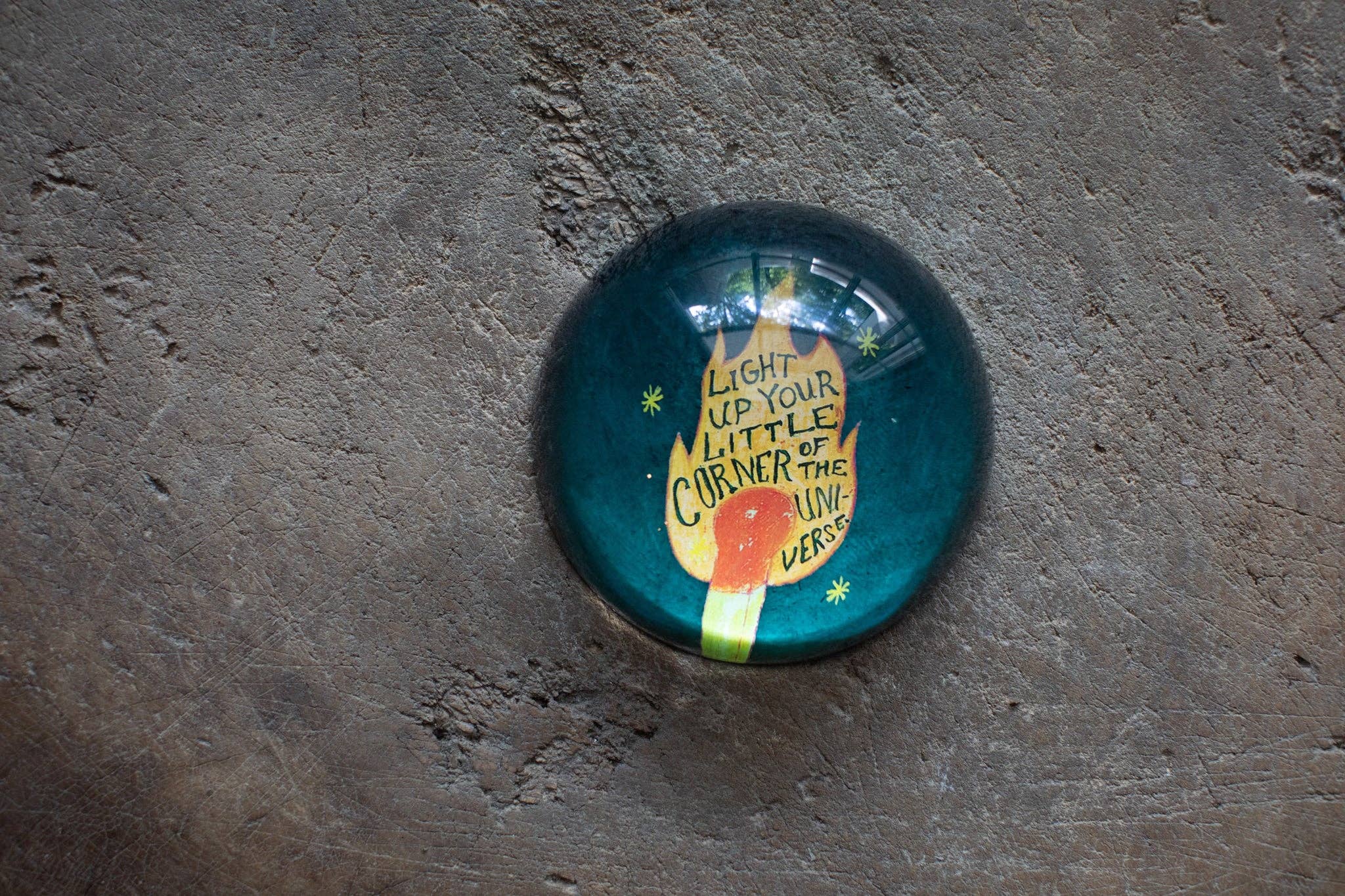 Sugarboo & Co - Vente Presse-papier - Éclairez votre petit coin (Allumette) Presse-papier1